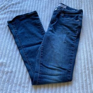 Levi’s Midrise Bootcut Jeans